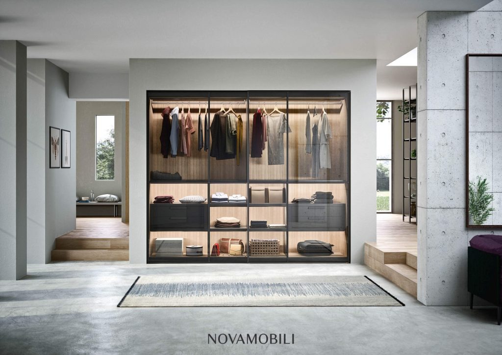 Organize Your Way: Custom Wardrobe Designs